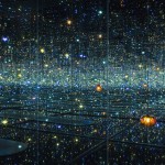 Яёй Кусама Бесконечная зеркальная комната – души в миллионах световых лет от нас. 2013